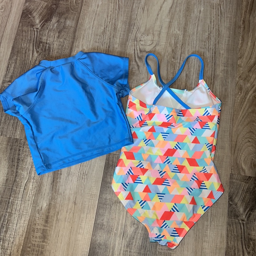 2 Girls Swimsuits - Picture 6 of 6